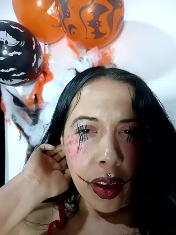 MiaForever1 live screenshot 2025-10-31 23:00:05