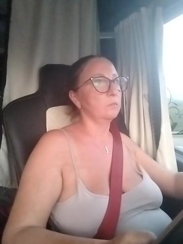 Milfa_nimfomana live screenshot 2025-10-01 17:35:03