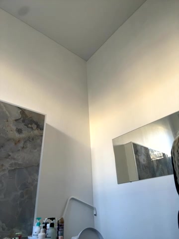 Milkyy_wway live screenshot 2025-09-30 08:58:35