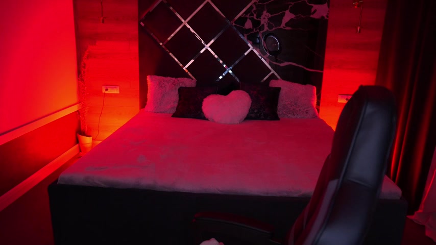 MirandaWong live screenshot 2025-09-21 20:44:40