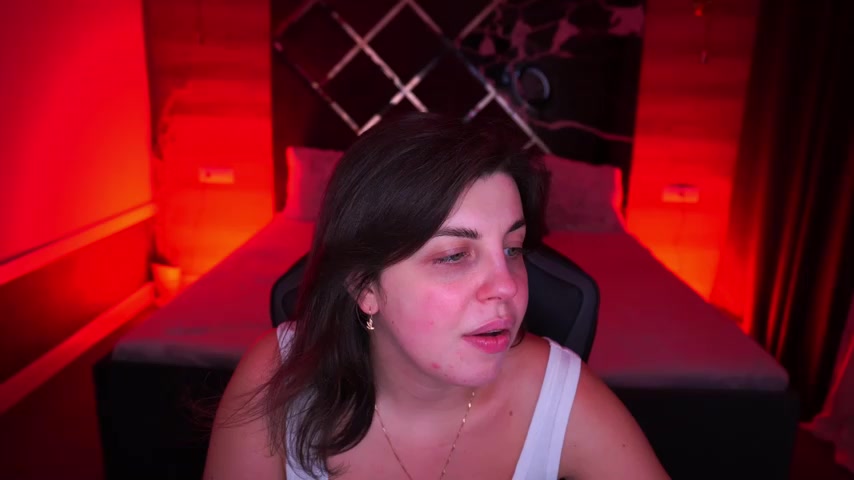 MirandaWong live screenshot 2025-09-21 20:45:45