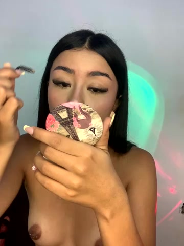 Miss_karol live screenshot 2025-10-01 20:38:36