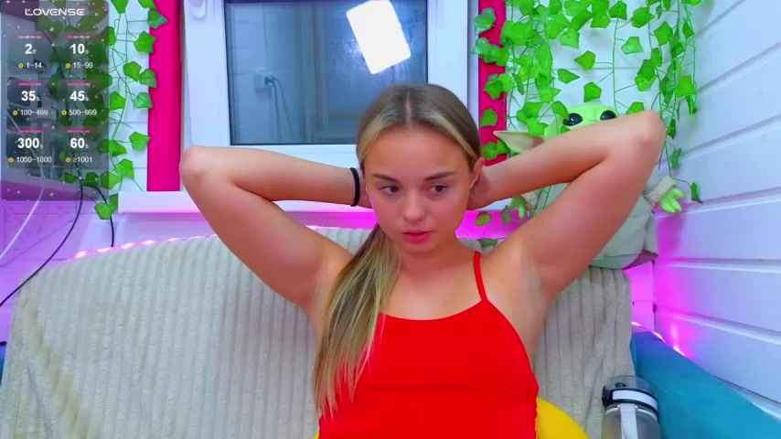 Misss_Vikk live screenshot 2025-09-21 17:18:54