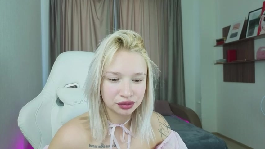 MistyMayers live screenshot 2025-09-29 06:20:23