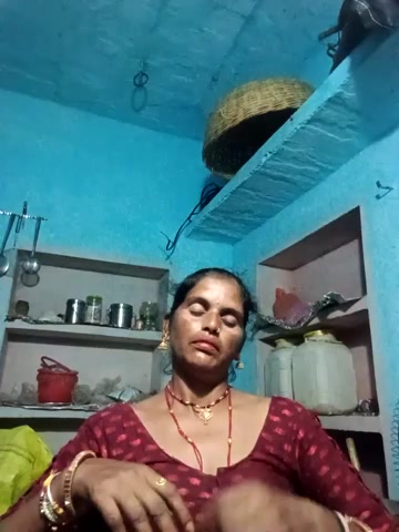 Mohni_cute live screenshot 2025-09-29 19:35:27