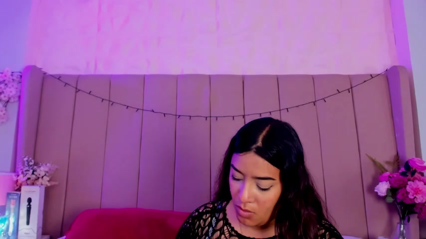 MollyBigBoobs12 live screenshot 2025-09-30 01:03:01