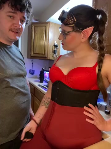 Mommasaurrex live screenshot 2025-09-23 02:06:46