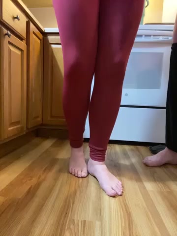 Mommasaurrex live screenshot 2025-09-23 02:09:49