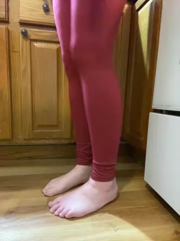 Mommasaurrex live screenshot 2025-09-23 02:13:22