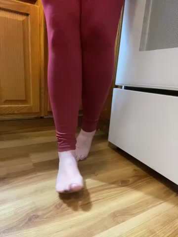 Mommasaurrex live screenshot 2025-09-23 02:18:56