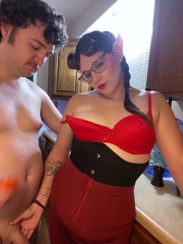 Mommasaurrex live screenshot 2025-09-23 02:21:59