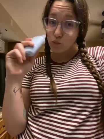 Mommasaurrex live screenshot 2025-10-08 03:43:53