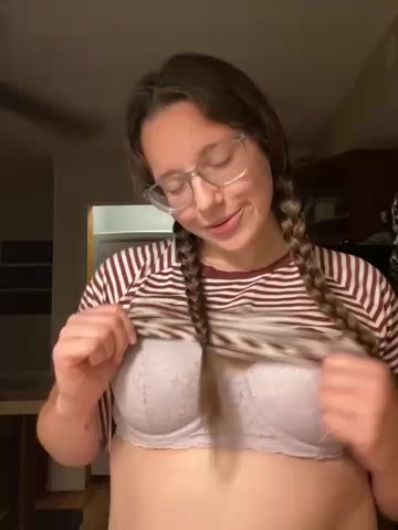 Mommasaurrex live screenshot 2025-10-08 03:45:56