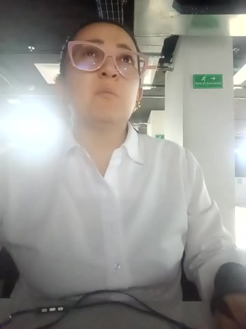 Monserratizzy live screenshot 2025-09-30 08:51:39