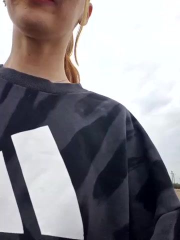 MoonedByEva live screenshot 2025-09-25 11:51:08