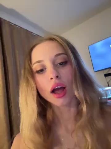 MoonedByEva live screenshot 2025-10-26 19:07:15