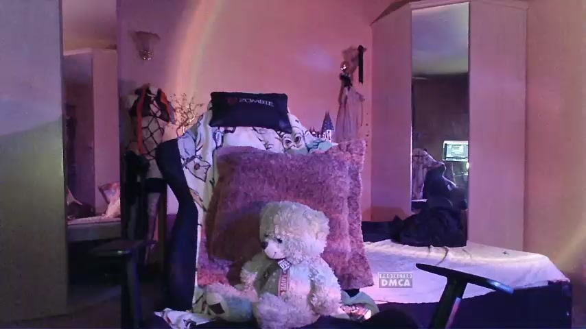 Mrs_Dream live screenshot 2025-09-30 22:00:47