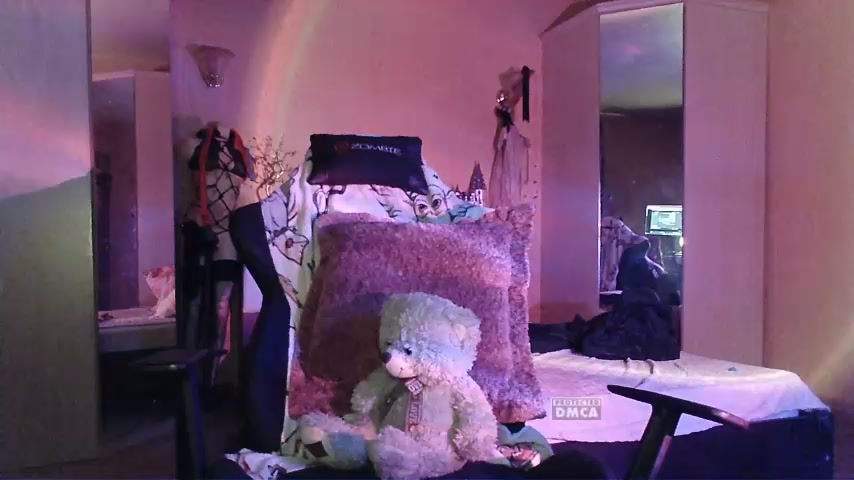 Mrs_Dream live screenshot 2025-09-30 22:01:48