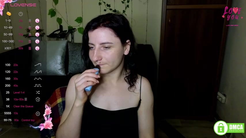 Muse_kitty_jenia live screenshot 2025-09-21 13:29:01