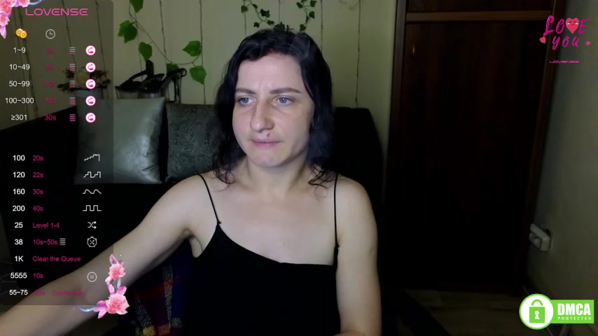 Muse_kitty_jenia live screenshot 2025-09-21 13:37:09