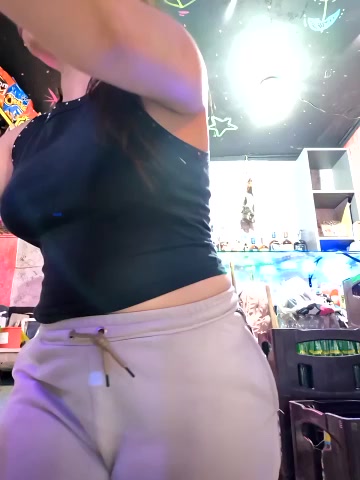 Nanybaker95 live screenshot 2025-12-14 01:16:45