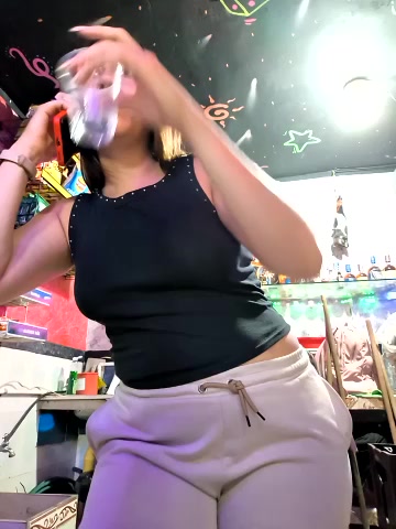 Nanybaker95 live screenshot 2025-12-14 01:52:11