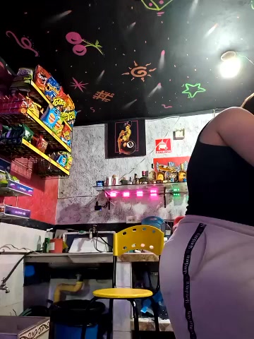 Nanybaker95 live screenshot 2025-12-14 01:53:11