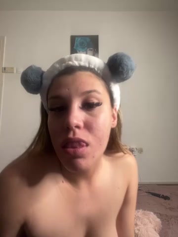 NatashaXVibe live screenshot 2025-09-28 22:59:32