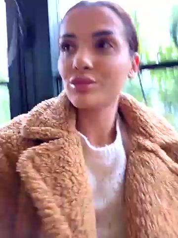 NaughtyChloe live screenshot 2025-10-02 09:33:36