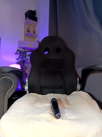 Naughty_Charly live screenshot 2025-09-21 18:44:59