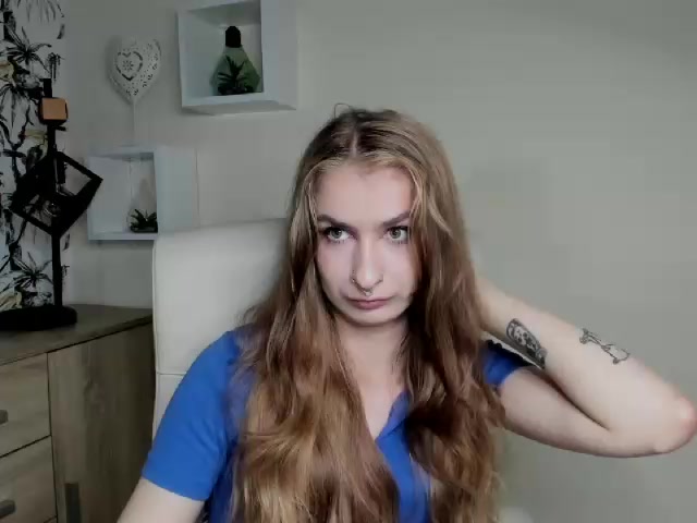 NinaBlond1 latest screenshot