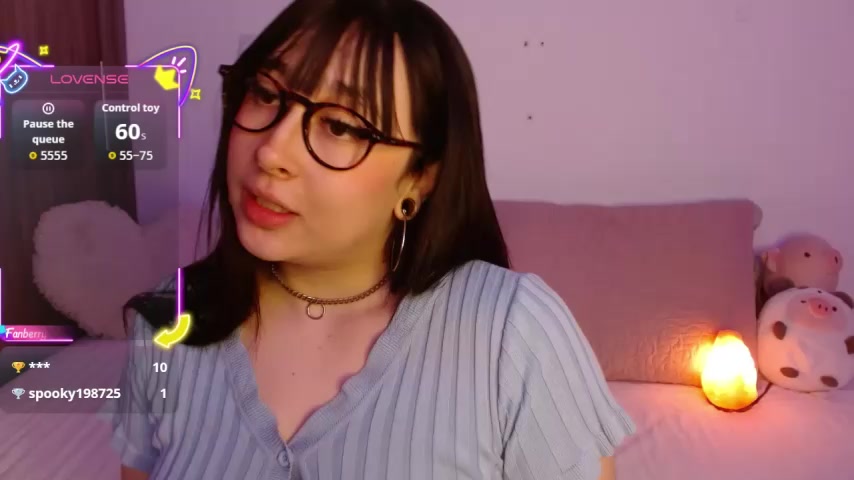 Oliviargf live screenshot 2025-09-30 01:01:31