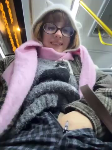 Only_April live screenshot 2025-09-30 17:07:58