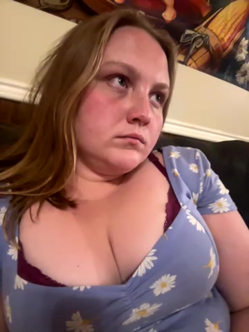 PhatAssBlond live screenshot 2025-09-23 02:18:28