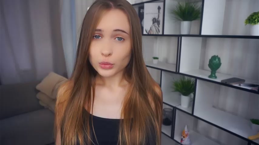 QuennaCoote live screenshot 2025-10-06 06:57:34