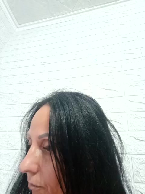 Ramona870 live screenshot 2025-11-12 22:18:52