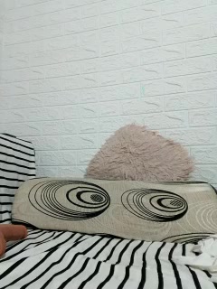 Ramona870 live screenshot 2025-11-12 22:23:51