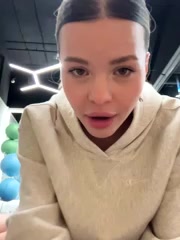 SMELLSEX live screenshot 2025-10-26 19:07:59