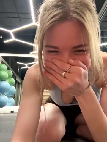 SMELLSEX latest screenshot