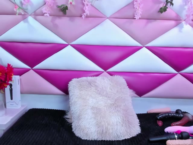 SalmaSantos live screenshot 2025-09-30 08:53:15