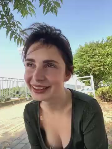 SandraCarter live screenshot 2025-08-28 09:15:52