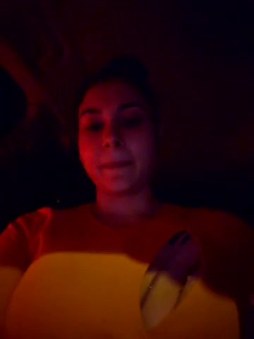 SaraViss20 live screenshot 2025-10-09 20:20:41