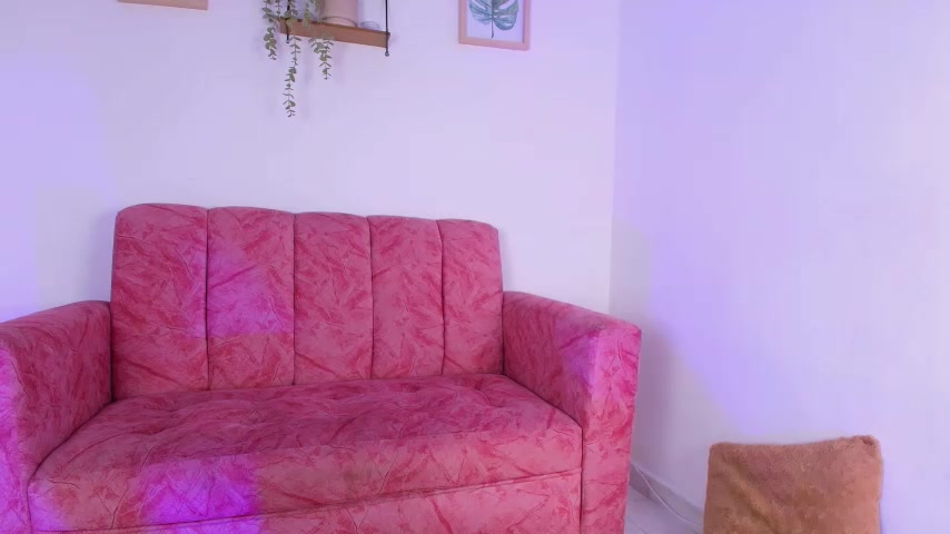 Sara_Jhonson live screenshot 2025-09-30 01:01:30