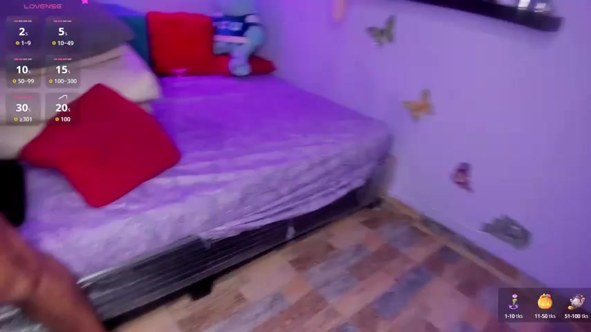 Sara_and_Lion live screenshot 2025-10-07 18:28:28