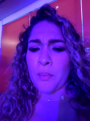 Sara_smiiith211 live screenshot 2025-09-21 04:55:45