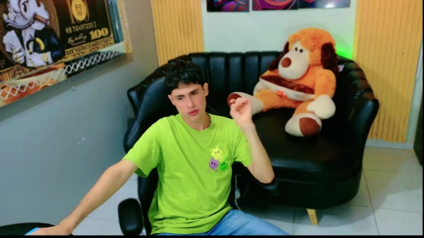 Scott_Foster live screenshot 2025-09-30 12:09:42