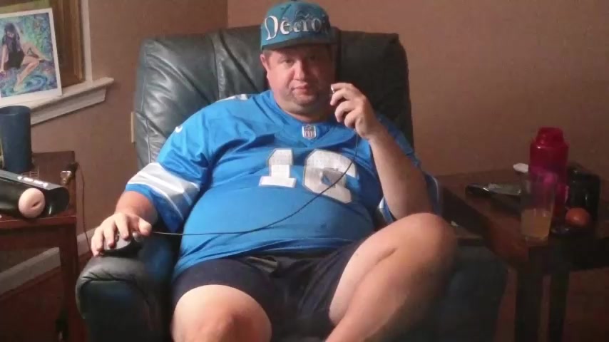 Single_White_Male live screenshot 2025-09-23 02:22:51