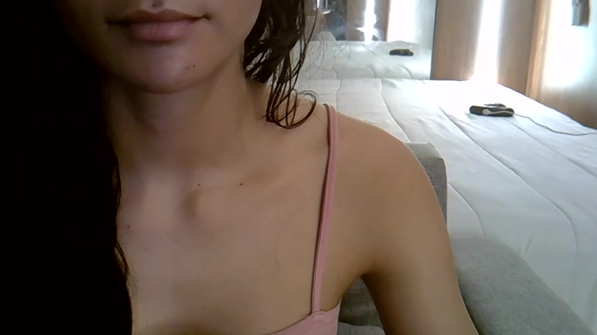 SkinnyKitten live screenshot 2025-09-21 05:03:52