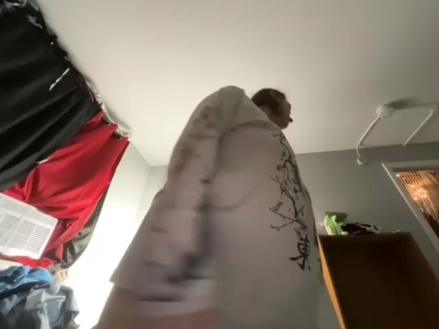 Snowbunnycake_131 live screenshot 2025-11-05 03:43:59