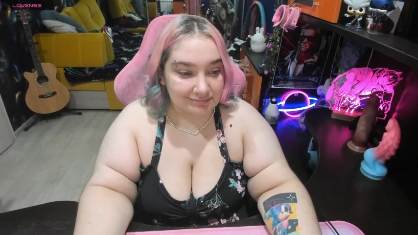 Softie_Sofy live screenshot 2025-09-23 02:13:02